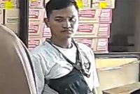 Pelaku Penjambretan di agen toko sembako di Cilame, Kecamatan Serang, Kota Serang, yang terekam CCTV Toko. ISTIMEWA