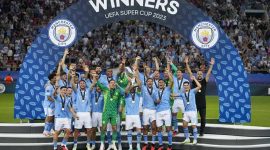 Manchester City Angkat Trophy UEFA Super Cup 2023 2023. (Foto: NET)
