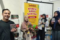 CEO Sambelisius Nanda Awaludin & Tim. ISTIMEWA