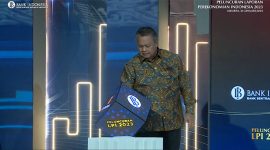 Gubernur Bank Indonesia (BI) Perry Warjiyo saat Peluncuran Laporan Perekonomian Indonesia 2023. (Foto: Youtube BI)