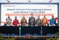 Direksi Komisaris pada saat kegiatan Rapat Umum Pemegang Saham Luar Biasa Tahun 2024. (Foto: Istimewa)