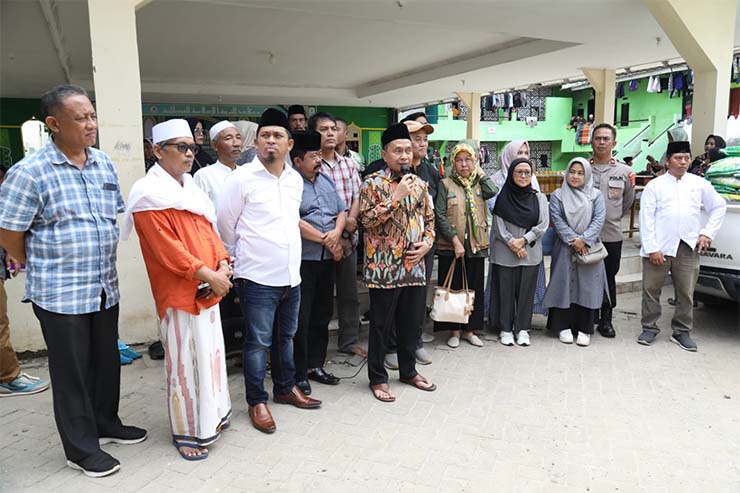 Pemkot Serang dan Bulog gelat Pasar Murah. (Foto: Humas Pemkot serang)