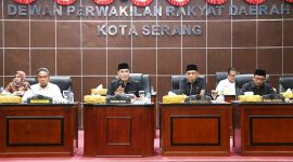 Rapat paripurna terkait Raperda usul Walikota. (Foto: Humas Pemkot Serang)