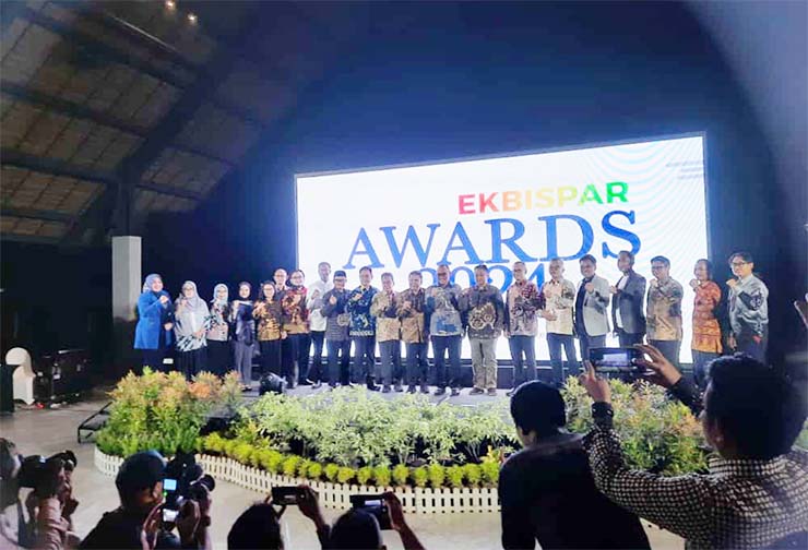 Ekbispar Awards 2024. (Foto: Istimewa)