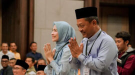 Pasangan Calon Bupati dan Wakil Bupati Kabupaten Serang, Ratu Zakiyah-Najib Hamas saat hadiri Deklarasi Pilkada Damai. (Foto: Istimewa)