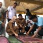 Bupati Serang, Ratu Rachmatuzakiyah, hadir dan meninjau langsung proses pelatihan membatik eco print. (Foto: Bantenesia)