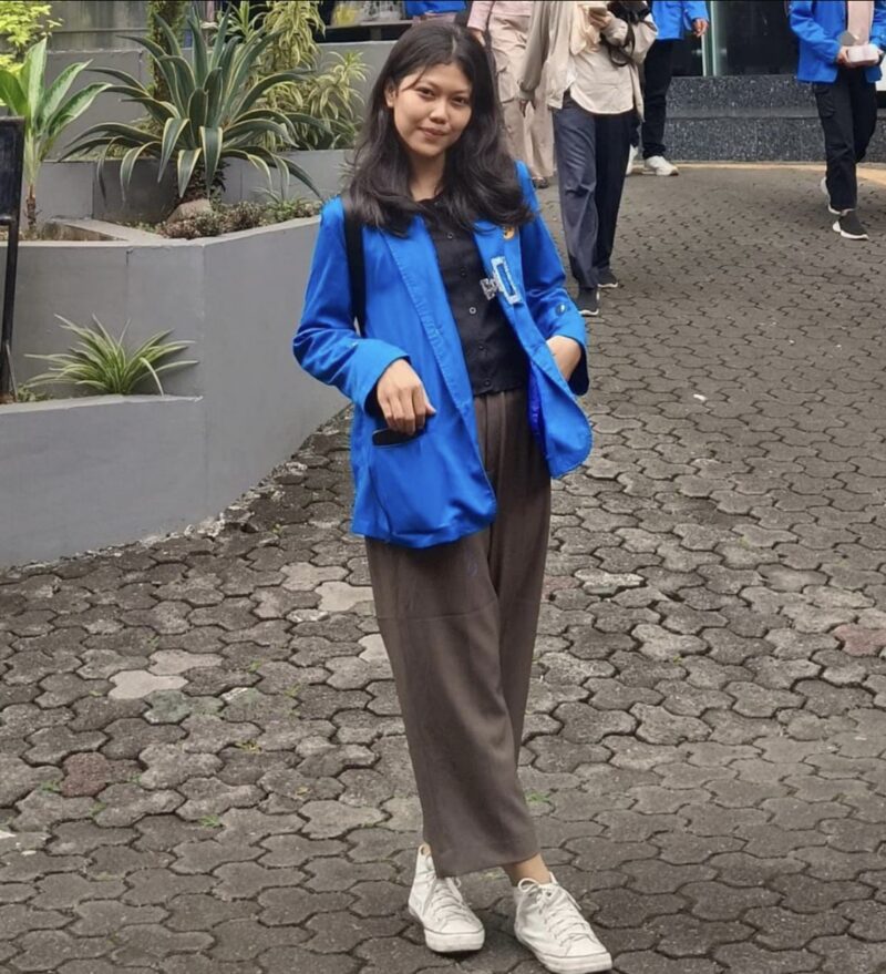 Mareny Viviana Silaen, Mahasiswi Administrasi Negara UNPAM Serang. (Foto: Istimewa)