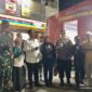 Wali Kota Serang, Budi Rustandi, didampingi Camat Taktakan, Dandim 0602/Serang, Kapolresta Serang Kota, dan Forkopimda saat Monitoring Pos Pelayanan Natal 2025 dan Tahun Baru 2026, di Pos Pelayanan Titan Arum, Kota Serang. (Foto: Bantenesia)