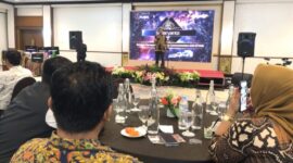 General Manager of Business Communication PT Krama Yudha Tiga Berlian Motors, Sudaryanto. (Foto: Bantenesia)