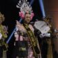 Chika Nur Apriliani saat meraih Juara Umum di Ajang Festival Etnik Mode Indonesia 2026 Tingkat Nasional. (Foto: Istimewa)