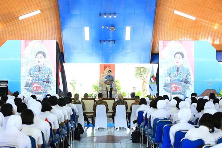 OJK Edukasi dan Literasi Keuangan kepada Pelajar SMA Taruna Nusantara, Magelang. (Foto: Istimewa)