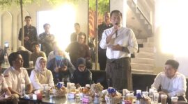 Mas Menteri AHY saat Diskusi Duduk, Dengar, Kreatif bersama Pegiat Ekonomi Kreatif Provinsi Banten. (Foto: Bantenesia)