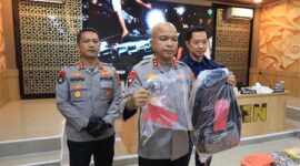 Kapolda Banten Irjen Pol. Hengki memimpin langsung Konferensi Pers, Ungkap Kasus Penyelundupan Senjata Api Rakitan (Senpi) jenis Revolver. (Foto: Istimewa)