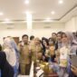Bupati Serang, Ratu Rachmatuzakiyah, saat Hadir dan Memberikan Pelatihan pengolahan hasil perikanan dan Sosialisasi Kurasi Produk UMKM bagi penyandang disabilitas Kabupaten Serang, Tahun 2026. (Foto: Istimewa)