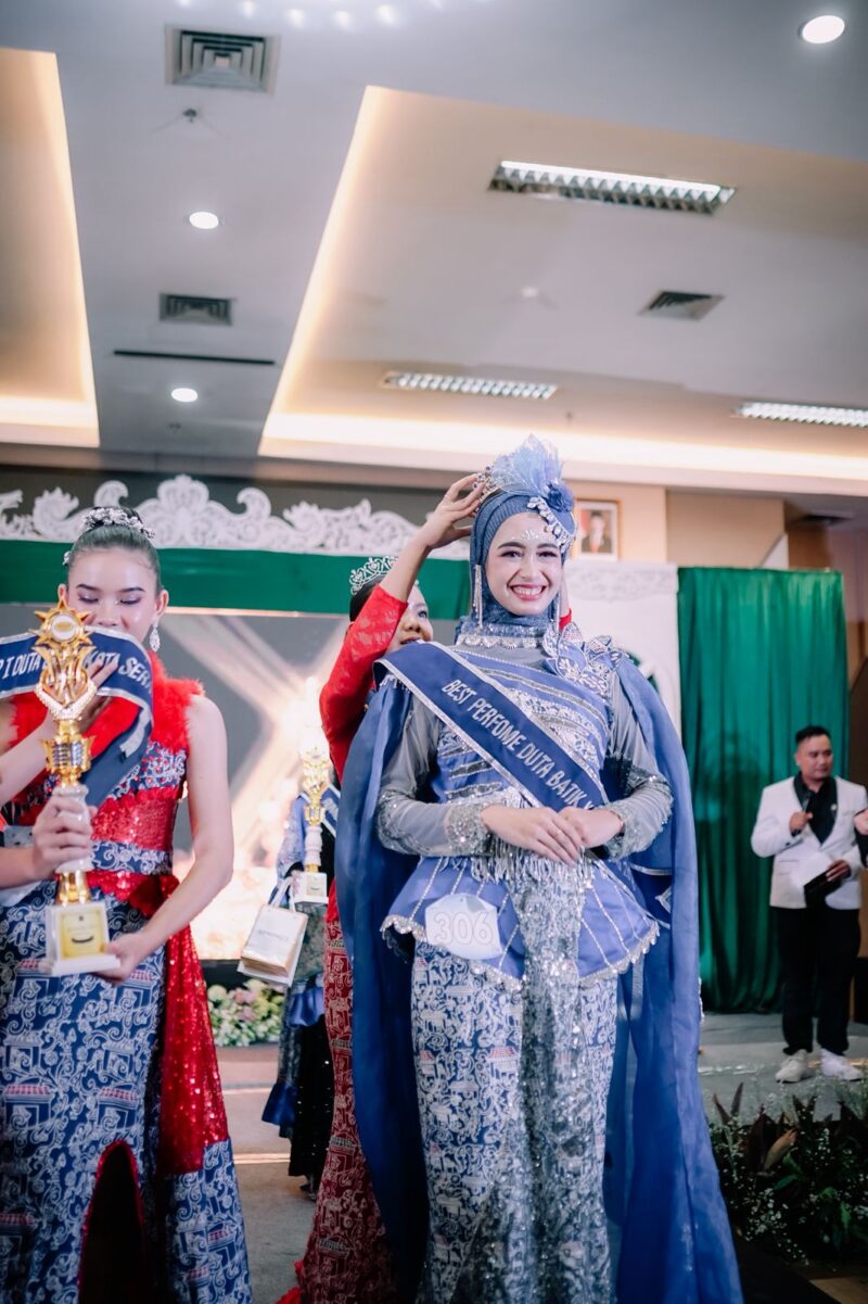 Juara Duta Batik Kota Serang 2026 (Kategori C), Aurelia Raya Asyfa, Perwakilan Serang. (Foto: Istimewa)