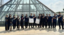 Hotel Horison Ultima Ratu Serang kembali melanjutkan rangkaian kegiatan sosial melalui aksi bersih-bersih di Masjid Ats-Tsauroh, Kota Serang, 13 Mei 2026. (Foto: Istimewa)