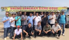 Foto bersama Para Nelayan Pandeglang dengan Pengurus HNSI DPC Kabupaten Pandehlang juga Ranting Kecamatan Labuan. (Foto: Bantenesia)