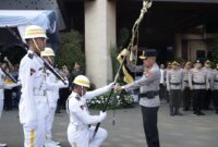 Kapolda Banten, Irjen Pol Hengki saat Upacara Penyambutan Tanda Kehormatan Samkarya Nugraha Sakanti yang dianugerahkan oleh Presiden Republik Indonesia, Prabowo Subianto, kepada Polda Banten. (Foto: Istimewa)