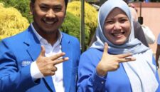 Ketua Fraksi Partai PAN DPRD Kabupaten Serang, Desi Ferawati (Kanan) bersama Ketua Dewan Pimpinan Daerah (DPD) Partai Amanat Nasional (PAN) Kabupaten Serang, Ishak Sidik (Kiri). (Foto: Bantenesia)
