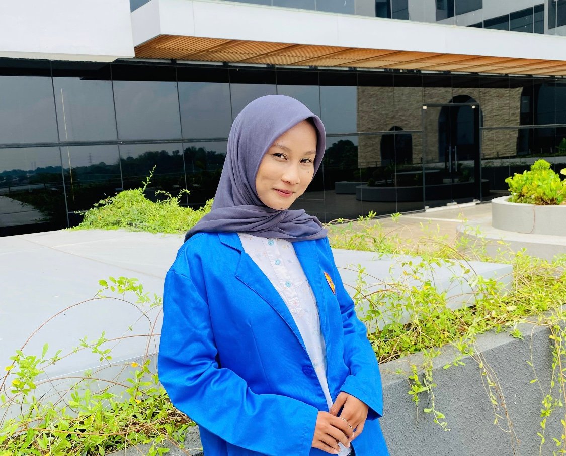 Mahasiswi Administrasi Negara, UNPAM PSDKU Serang, Adelia Muharromah. (Foto: Istimewa)